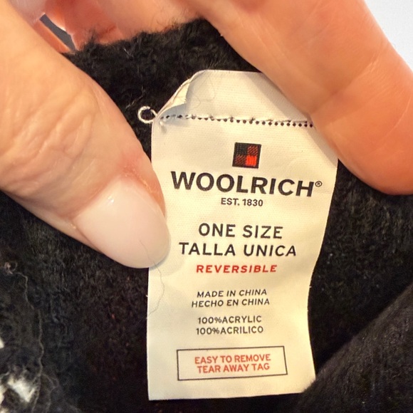 Woolrich Reversible Red and Black Poncho - Picture 3 of 4